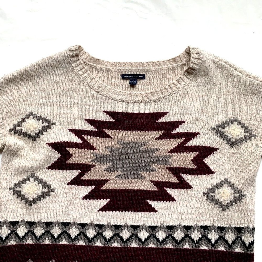 American Eagle Sweater Womens Medium Beige Red Aztec Southwestern Wool Blend NEW - Picture 4 of 12